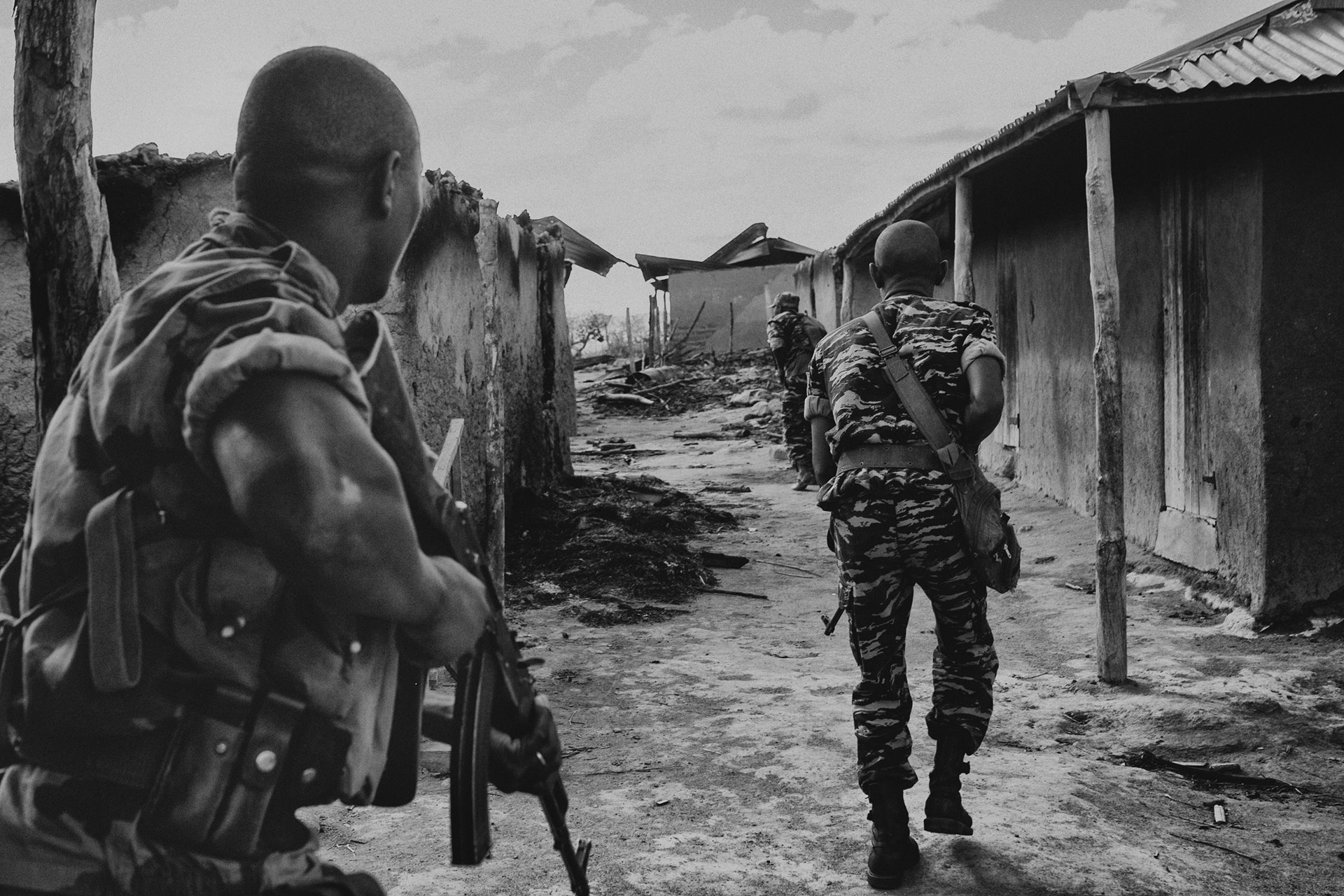 Security forces enter the village of Ambatotsivala , Madagascar, in an operation against cattle thieves. Ambatotsivala and a neighboring village, Andranondambo, had been involved in numerous retaliatory attacks, after an initial raid by men from Ambatotsivala to steal zebu, on 7 May. Some 22 people were killed and 2,294 were left homeless in the attacks, according to reports in local media.